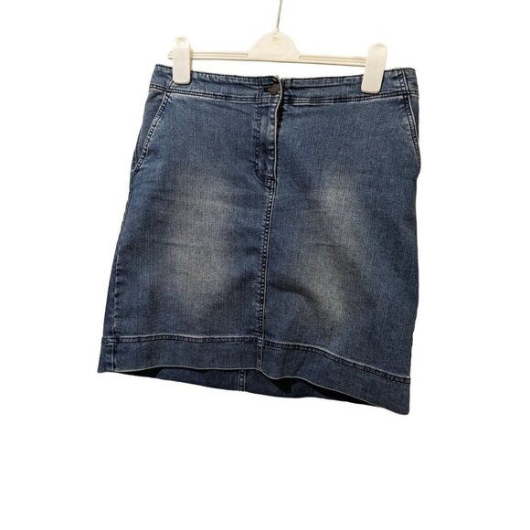 Talbots Petites womens size 12P jean skirt mini medium wash some fading stretch - Picture 1 of 9